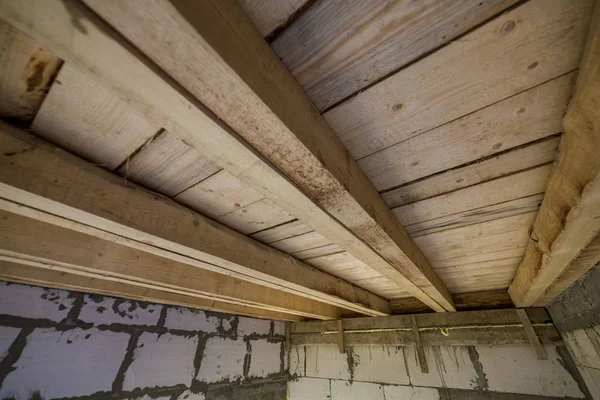 Détail rapproché de l'intérieur de la pièce de la maison en construction et re — Photo