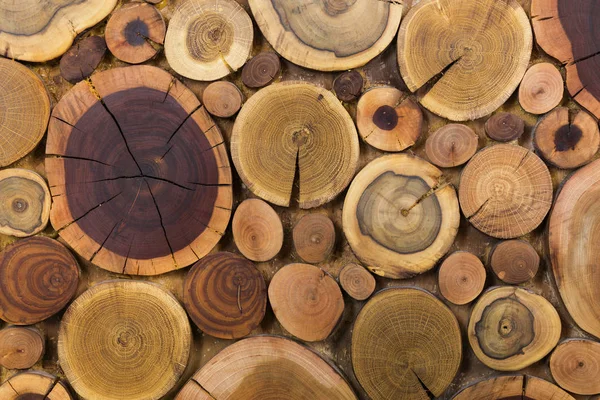 Tondo legno non verniciato solido naturale ecologico morbido colorato bro — Foto Stock