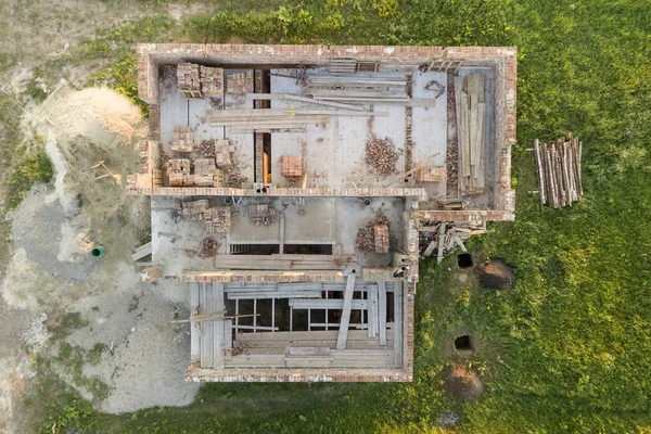 Flygbild över byggplatsen för framtidens hus, Tegel källare fl — Stockfoto