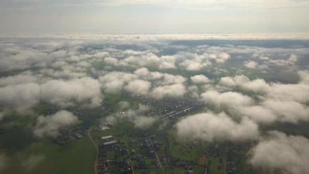 Luchtfoto Perspectief Van Vliegen Wolken Wolken — Stockvideo