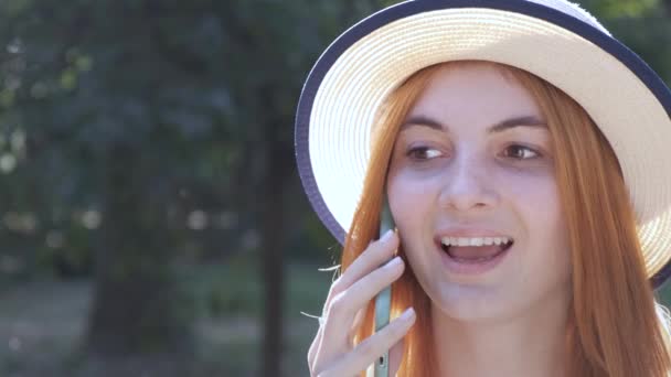 Pretty Teenage Girl Red Hair Speaking Mobile Phone Outdoors — Stock Video