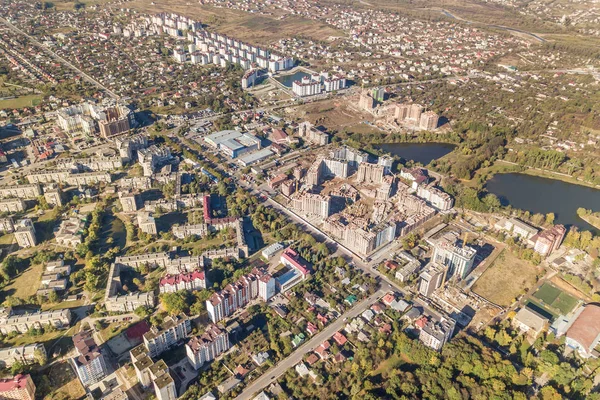 Flygfoto över Ivano-Frankivsk stad, Ukraina. — Stockfoto