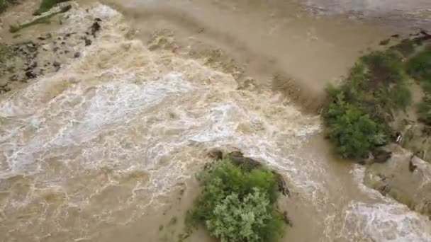 Veduta Aerea Ampio Fiume Sporco Con Acqua Fangosa Nel Periodo — Video Stock