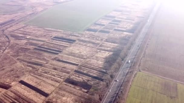 Vue Aérienne Drone Une Route Routière Avec Des Voitures Mouvement — Video