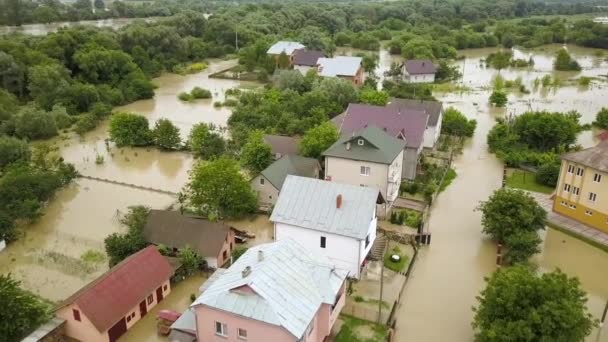 Flygfoto Översvämmade Hus Med Smutsigt Vatten Floden Dnister Halych Stad — Stockvideo