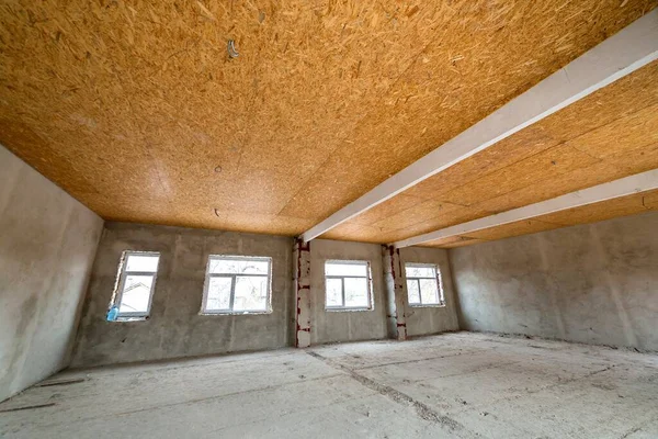 Unfinished Apartment House Big Loft Room Reconstruction Plywood Ceiling Plastered — Stock Photo, Image