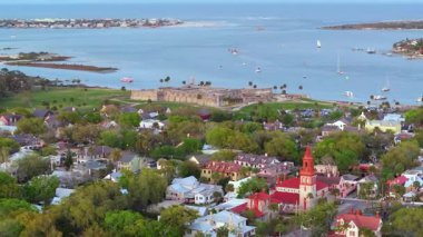 St. Augustine, Florida 'daki Castillo de San Marcos' un hava manzarası. ABD seyahat hedefi