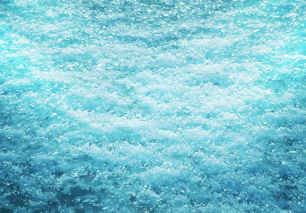 Diseño azul claro con una silueta de nieve, cristales de hielo, copos de nieve . — Vector de stock