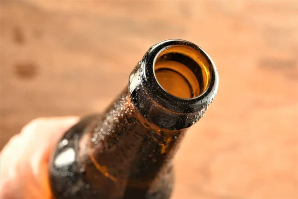 Botella Cerveza Abrió Primer Plano —  Fotos de Stock