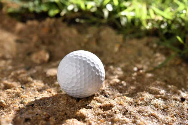 Golfbal Zand Banger — Stockfoto