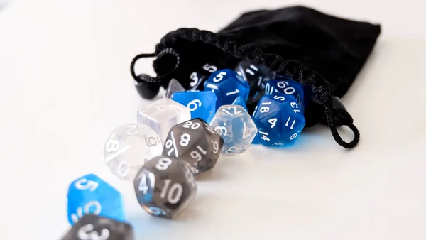Masa oyunları ve roleplay Oyunlar için dices bir dizi