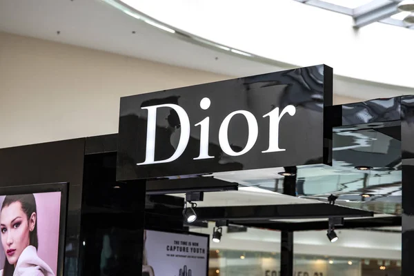 Manila März 2018 Dior Markenname Eingang Des Ladens Mall Asia — Stockfoto