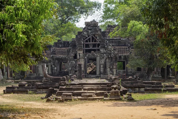 Antigua Vista Del Templo Cerca Angkor Wat Siem Reap Camboya —  Fotos de Stock