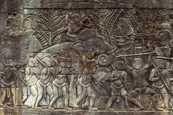 Antik taş kısma Bayon tapınak. Kamboçya Turizm fotoğraf. Antik tapınak ayrıntı. Angkor Wat kısma. Fil ve insanlar. Budizm din Khmer mimarisi. Asya'nın yeri