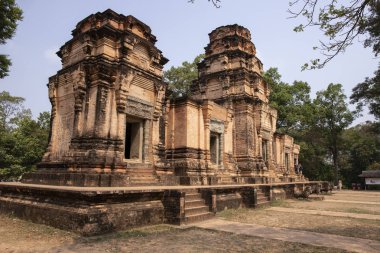 Antik tapınak görünümü Kravan Tapınağı, Angkor Wat, Kamboçya. Ormandaki eski Tapınağı kule. Angkor Wat ayrıntı. Khmer miras yeri. Asya seyahat fotoğraf. Kamboçya turizm gezi