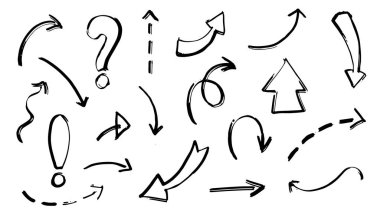 Beyaz arkaplanda el çizimi siyah ok ayarlandı. Grunge desenli işaret. Beyaz tahtada siyah işaret.