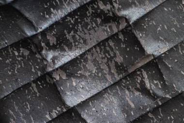 Eskimiş Siyah Ofis Sandalyesi hasarı