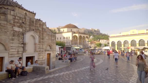 Athens Greece June 2018 People Walking Monastiraki Square Athens — Stock Video