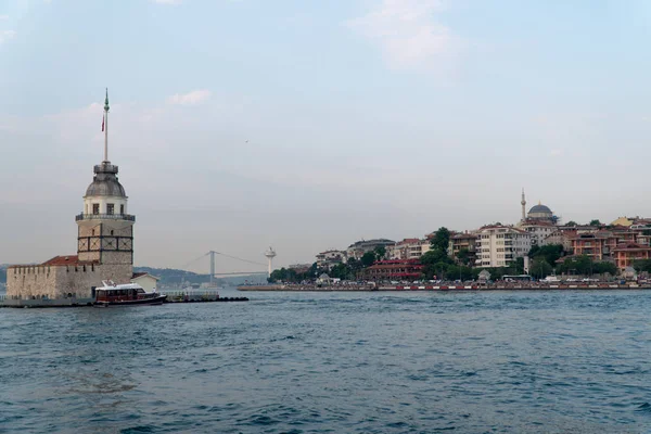 Außenbordblick Auf Istanbul Jungfernturm Und Salacak Meer Istanbul Türkei — Stockfoto