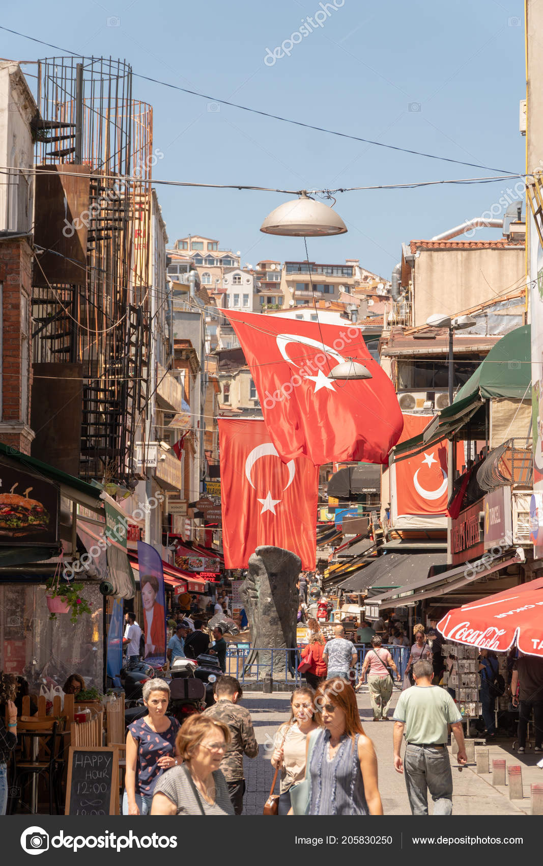 Besiktas Istanbul Turkey June 2018 Eagle Statue Turkish Flags Besiktas Stock Editorial Photo C Ozgurmert Live Com 205830250