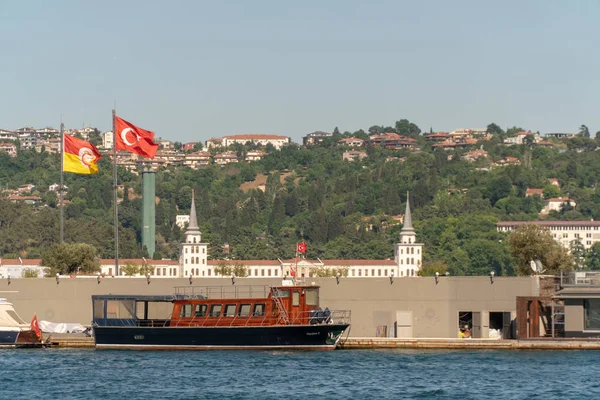 Stambuł Turcja Czerwca 2018 Galatasaray Island Cieśninę Bosfor — Zdjęcie stockowe