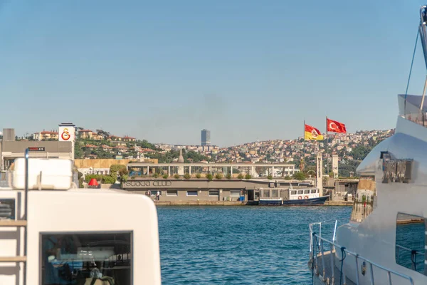 Istanbul Türkei Juni 2018 Insel Galatasaray Bosporus Meerenge — Stockfoto