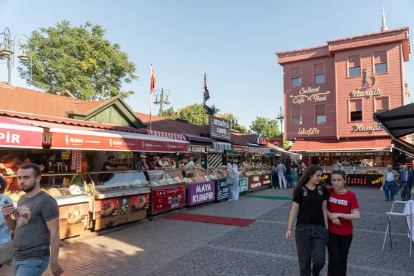 Istanbul Türkiye Temmuz 2018 Birçok Kiosklar Geleneksel Türk Fastfood Canlı — Stok fotoğraf