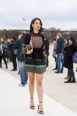 Paris, Fransa, Mart 2016: Paris moda haftası