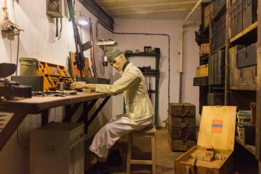 Audinghen, Fransa - 29 Ekim 2016: Dergide akü Todt, Alman silah emplacement İkinci Dünya Savaşı Audinghen, çevre Cape Gris Nez, Pas de Calais, Fransa'nın yeniden inşası