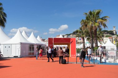 Cannes, Fransa - 14 Mayıs 2016: 69 Cannes Film Festivali sırasında uluslararası köyü. Cannes Cannes Film Festivali 1949 barındıran