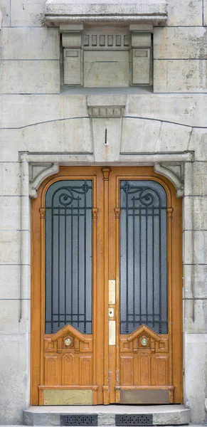 Красиві Старовинні Деталі Дверей — стокове фото