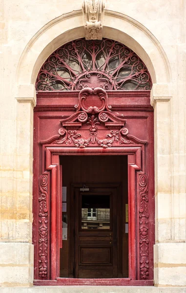 Bellissimi Dettagli Della Porta Vintage Rossa — Foto Stock