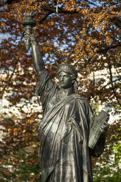 Original Statue Liberty French Sculptor Auguste Bartholdi Park Luxembourg Paris — Stock Photo, Image