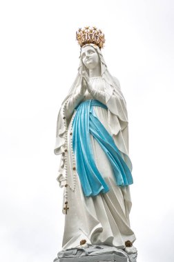 Lourdes - Fransa Meryem heykeli