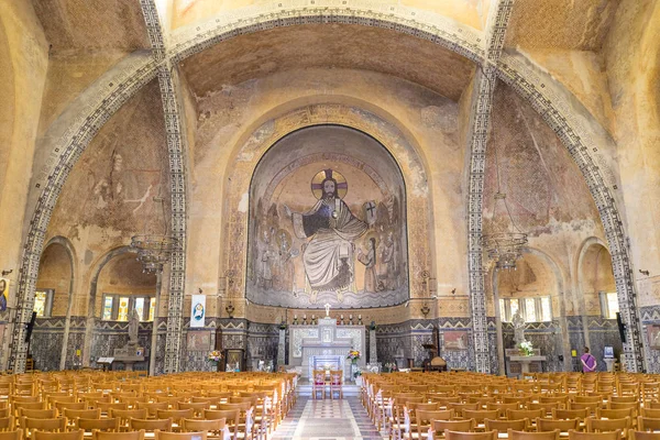 Domfront Francia Julio 2016 Iglesia Interior San Julián Domfront Normandía —  Fotos de Stock