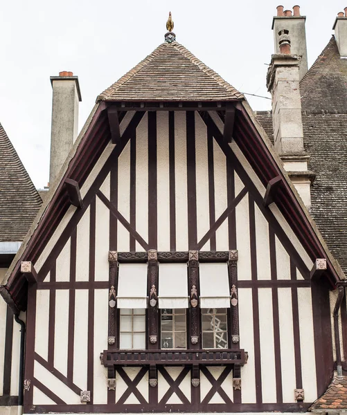 Ξύλινων Πλαισίων Κτίριο Στο Ντοβίλ Γαλλία — Φωτογραφία Αρχείου