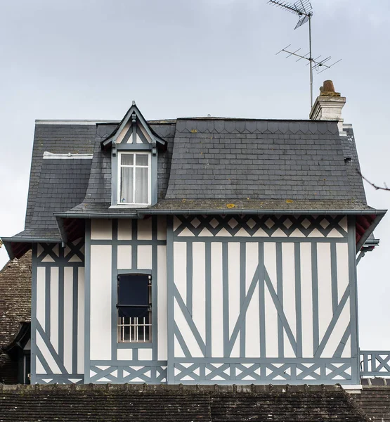 Edificio Marcos Madera Deauville Francia — Foto de Stock