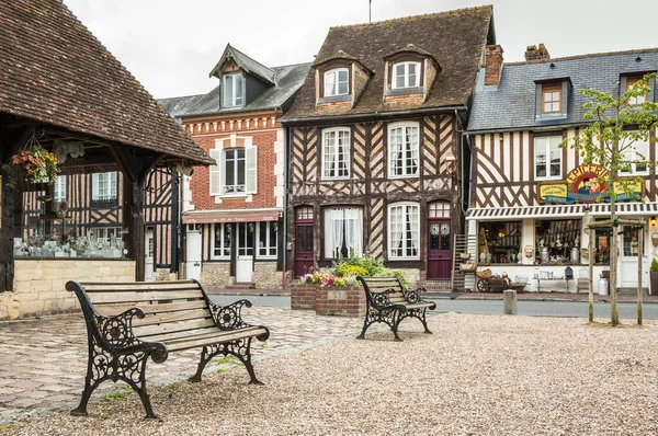 Beuvron Auge France April 2014 Typical Timber Frame Buildings Village — Stock Photo, Image