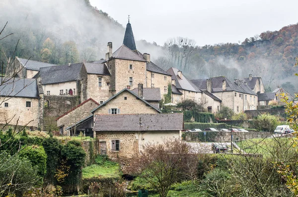 Village Baume Les Messieurs Dans Jura France — Photo