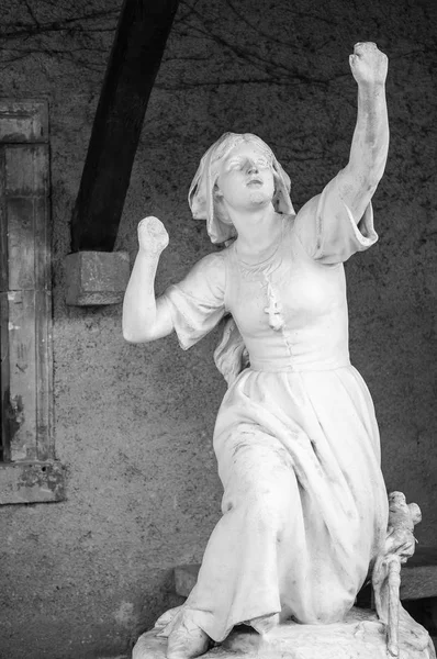 Domremy Francia Mayo 2014 Estatua Juana Arco Domremy Ciudad Natal — Foto de Stock
