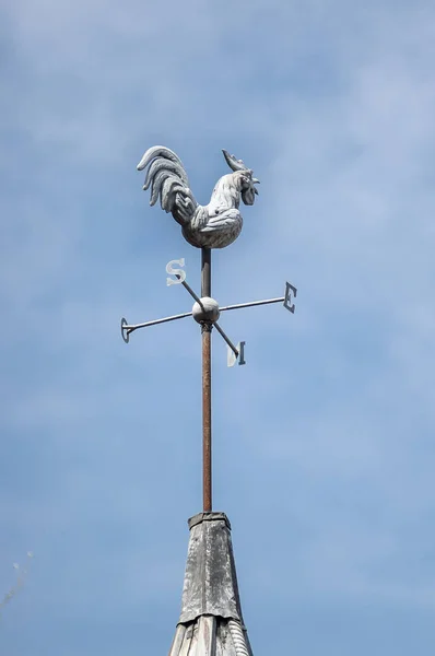 Vane Meteo Sulla Cima Una Casa Bois Roi Francia — Foto Stock