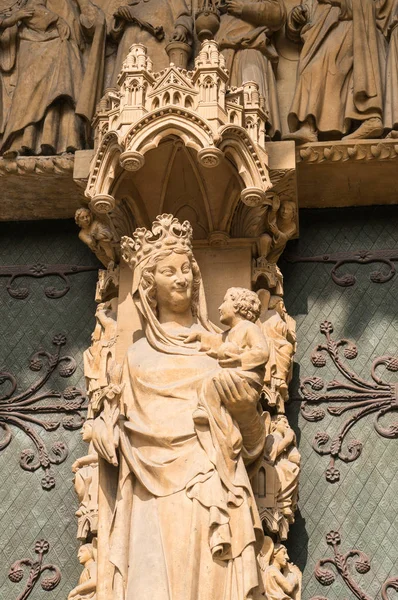 Detalhe Das Esculturas Catedral Gótica Etienne Metz Moselle Lorena França — Fotografia de Stock