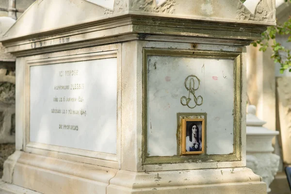 Paris France April 2016 Marie Duplessis Grave Montmartre Cemetery Courtesan — Stock Photo, Image