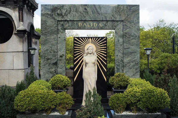 Παρίσι Γαλλία Απριλίου 2016 Δαλιδά Του Τάφο Στο Νεκροταφείο Της — Φωτογραφία Αρχείου