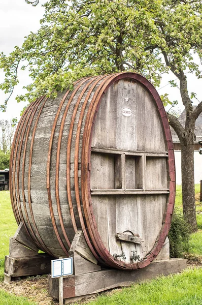Vas Gyűrűs Cambremer Franciaország Normandia Calvados Fahordók — Stock Fotó