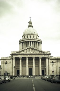 Noel zamanında, Paris Pantheon 