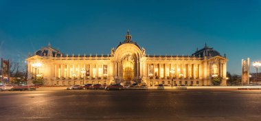 Paris, Fransa - 5 Aralık 2016: Panoramik Petit Palais (küçük Sarayı). 1900 Evrensel Sergi için inşa edildi, şimdi şehir, Paris Güzel Sanatlar Müzesi evler.