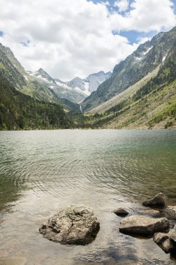 Lac de Gaube in Pont d'Espagne, Pireneler (Fransa)