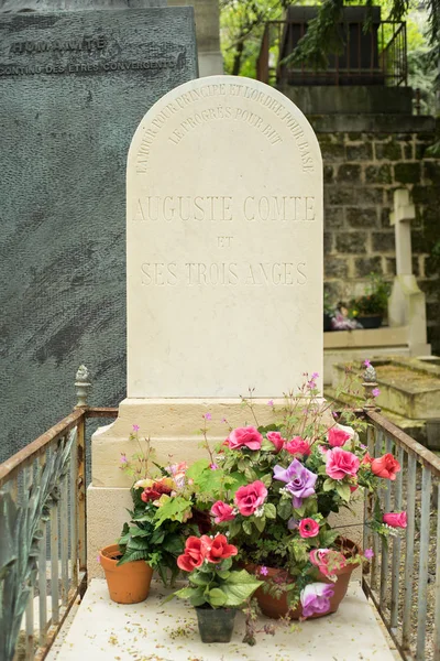 Paris França Abril 2016 Sepultura Cemitério Pere Lachaise Auguste Comte — Fotografia de Stock