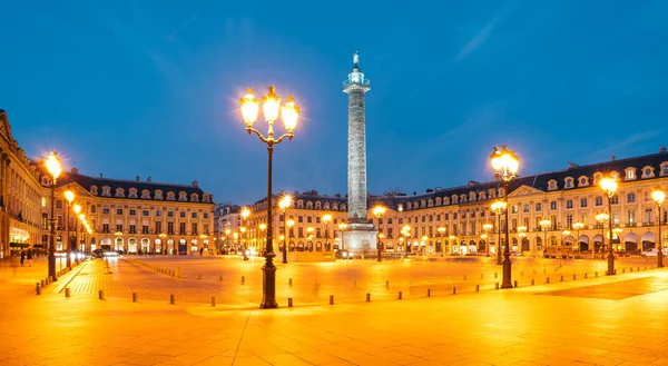 Вендомская Колонна Статуей Наполеона Бонапарта Площади Вендом Ночью Франции Вендомская — стоковое фото